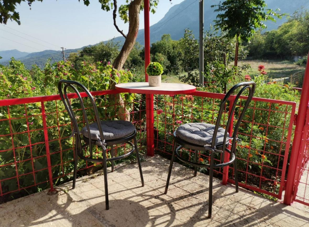 Georgaras Accommodation Platanoussa Luaran gambar