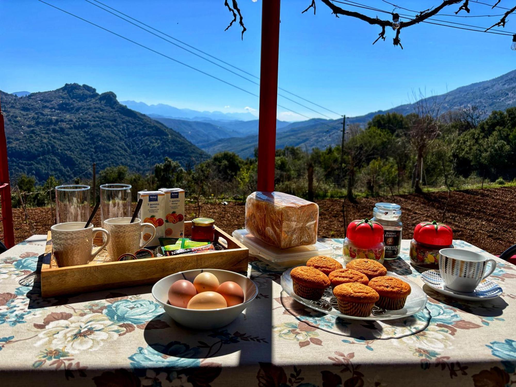Georgaras Accommodation Platanoussa Luaran gambar