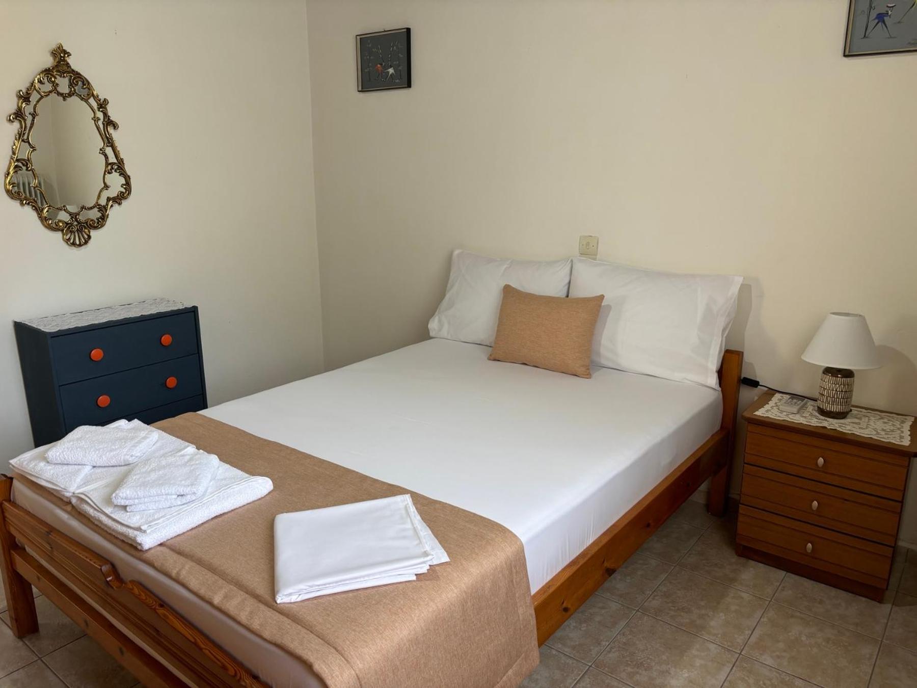 Georgaras Accommodation Platanoussa Luaran gambar